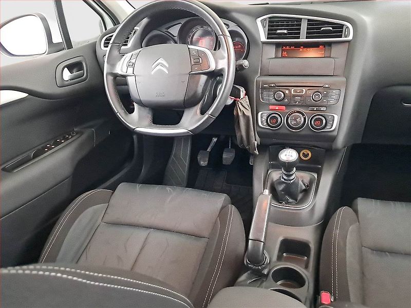 Citroën C4 (2012) 1.6 HDi, Serv.kniha, Tempomat - fotka 7 z 19