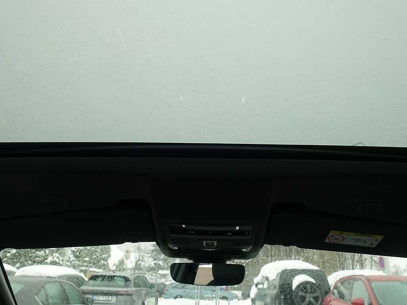Land Rover Discovery Sport 1,5 R-Dynamic SE P300e - fotka 20 z 42