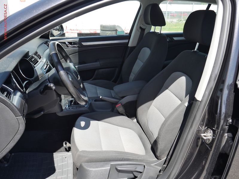 Škoda Superb (2009) 2.0 TDI 4x4, ČR, Xenon, AC - fotka 9 z 18