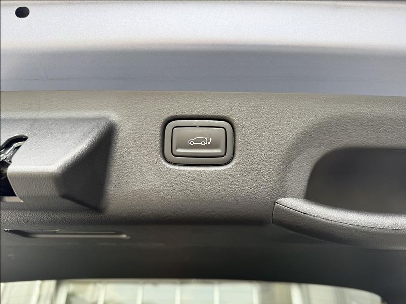 Hyundai Kona Power 65kWh  Style Premium TT - fotka 23 z 30