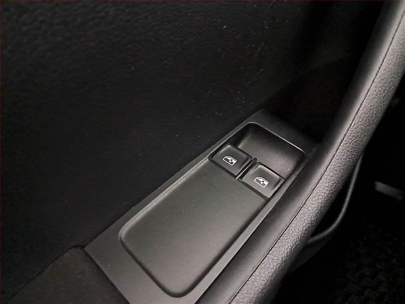 Škoda Fabia (2015) Ambition 1.2 TSI - fotka 15 z 15