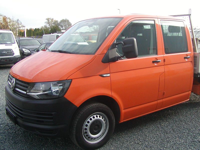 Volkswagen Transporter (2019) 2.0TDCi, TEMP,KLIMA,VÝB STAV - fotka 17 z 69