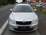 Škoda Octavia 1.4 TSi, 90 kW, klimatizace - náhled 8
