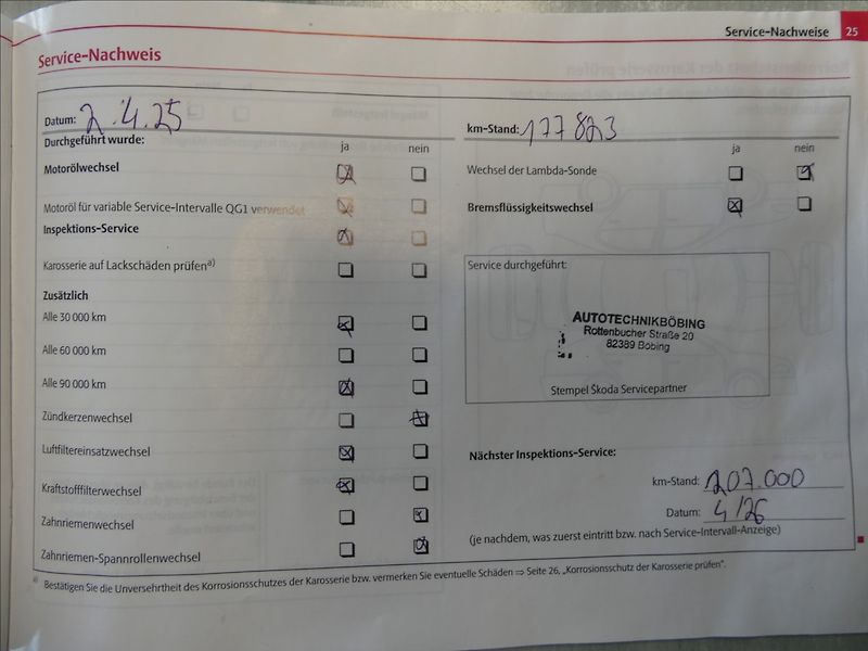 Škoda Yeti 2,0 TDi 81kW 4x4,2x kola,závěs - fotka 42 z 42