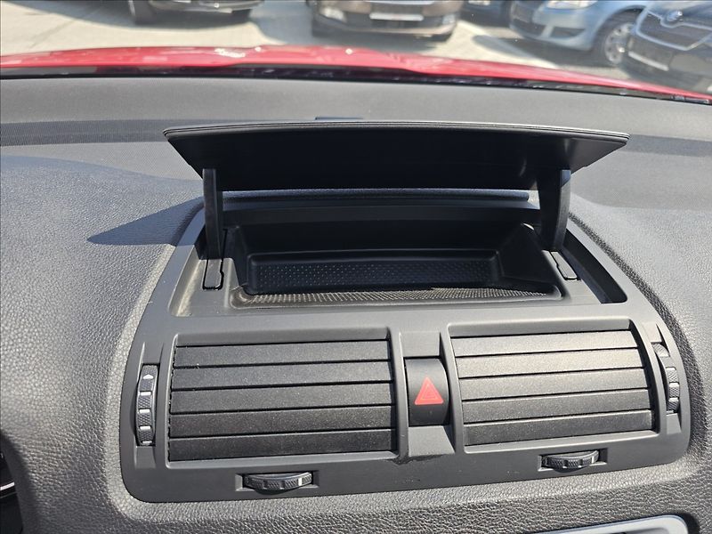 Škoda Octavia II 1,4TSi 90KW Ambition - fotka 18 z 43