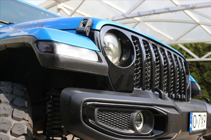 Jeep Gladiator 3,6 V6 - fotka 14 z 63