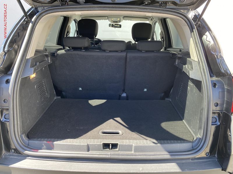 Renault Captur (2019) 1.3 TCe, ČR, Limited, navi, - fotka 7 z 18