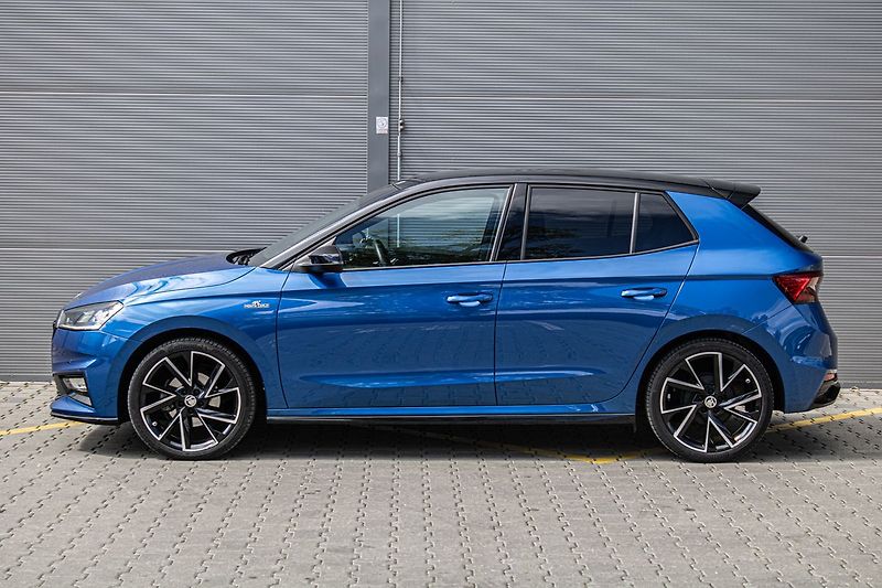 Škoda Fabia Monte Carlo - fotka 9 z 37