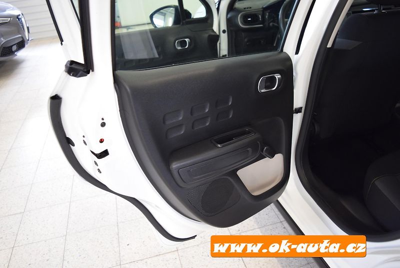 Citroën C3 1.2 PURETECH NAVI 2022-DPH - fotka 23 z 48