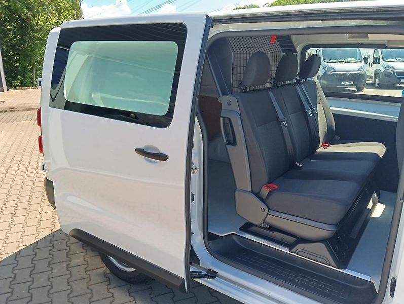 Peugeot Expert (2026)  Polocombi Flexi L3 2.2 MAN6 - fotka 10 z 20