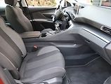 Peugeot 3008 (2017) 1.2 PureTech, Tempomat - náhled 9