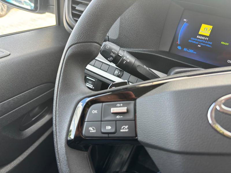 Toyota ProAce Full Electric 75kWh Active - fotka 14 z 23