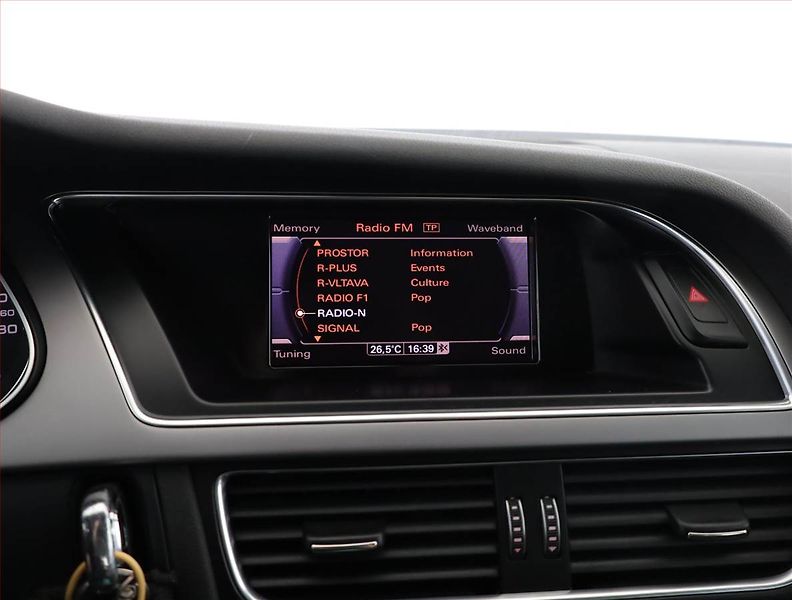 Audi A4 (2013) 3.0 TDI, 4X4, Automat, Navi - fotka 11 z 19