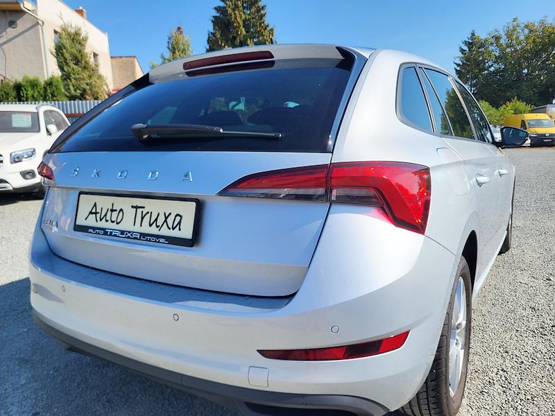 Škoda Scala 1.0 TSI 70kW AMBITION *ČR - fotka 37 z 42