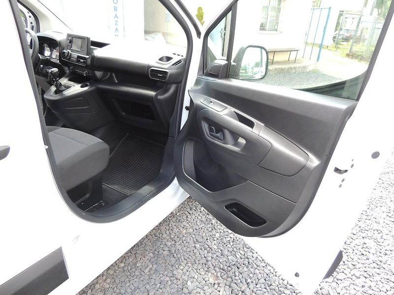 Fiat Dobló cargo (2023) 1.5HDi,L2,ČR,1.majitel - fotka 12 z 28