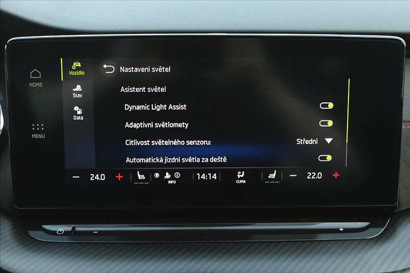 Škoda Octavia 2,0 TDI  RS,AUTOMAT,4x4,120LET - fotka 14 z 46