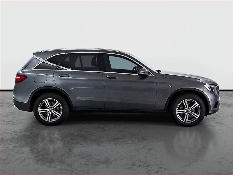 Mercedes-Benz GLC (2016) 220 d 4MATIC - fotka 6 z 23