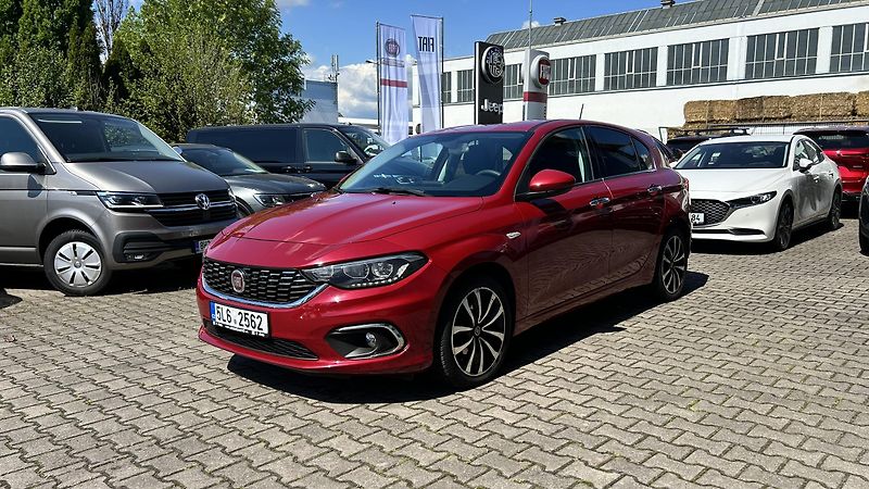 Fiat Tipo 1.4 T-Jet 120k Lounge  - fotka 3 z 14