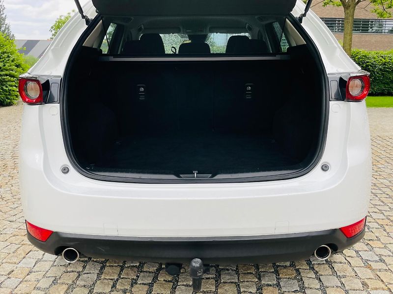 Mazda CX-5 2.0i MANUÁL SERVISKA TAŽNÉ 2WD - fotka 17 z 35