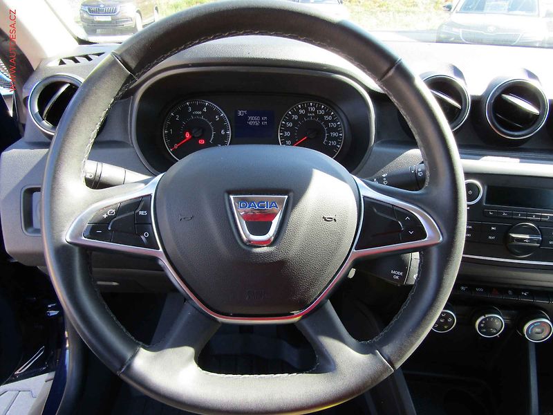 Dacia Duster (2018) 1.6 SCe 4x4, 1.maj,ČR - fotka 11 z 18
