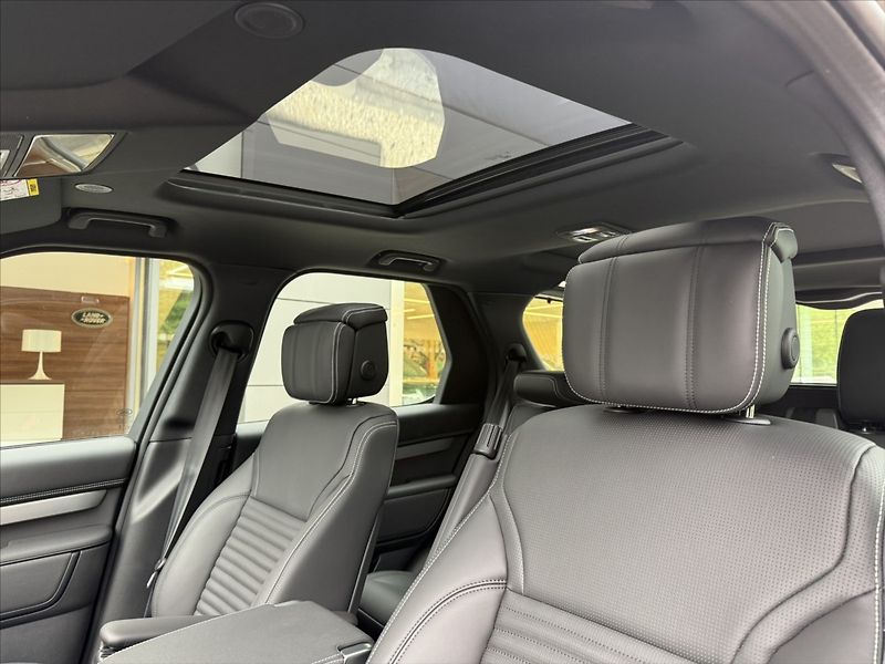Land Rover Discovery (2026) 3,0 DYNAMIC HSE D350 - fotka 13 z 34