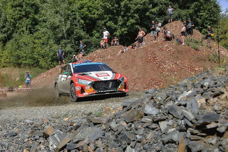 Vítězem 53. ročníku Barum Czech Rally Zlín se stal Dominik Stříteský. Bronzovou příčku bral další domácí pilot Erik Cais.