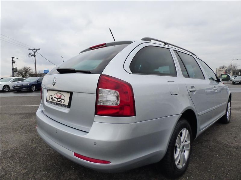 Škoda Octavia 2,0 TDI,4x4,Xenon,Elegance Edi - fotka 3 z 53