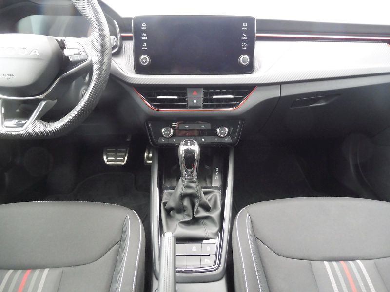 Škoda Kamiq (2025) Monte Carlo 1,0 TSI 85kW DSG - fotka 11 z 30