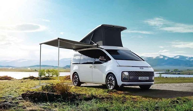 Koncept elektrického obytného auta Hyundai Staria Camper.