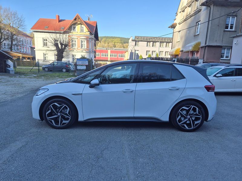 Volkswagen ID.3 110kw, PURE, SOH 91,4% - fotka 6 z 45