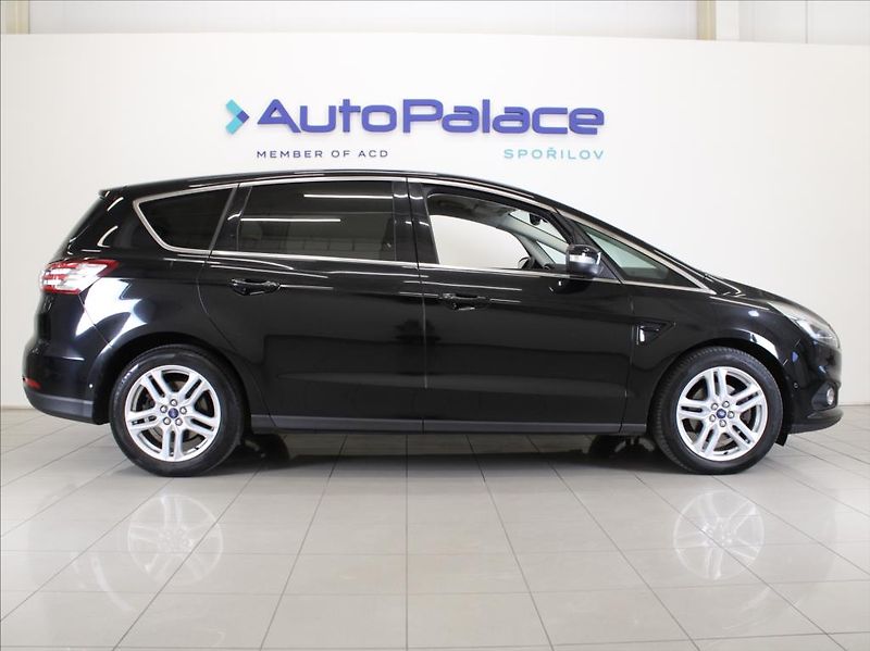 Ford S-MAX 2,0 TDCi 110kW Titanium Tažné - fotka 6 z 17