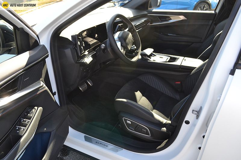 Renault Rafale esprit Alpine E-Tech full hybr - fotka 32 z 73