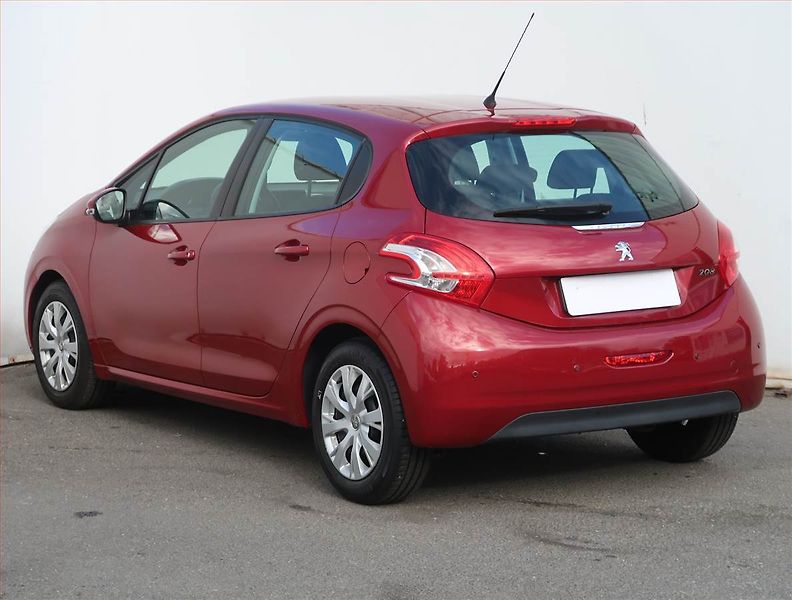 Peugeot 208 (2012) 1.2 PureTech, Serv.kniha - fotka 4 z 17