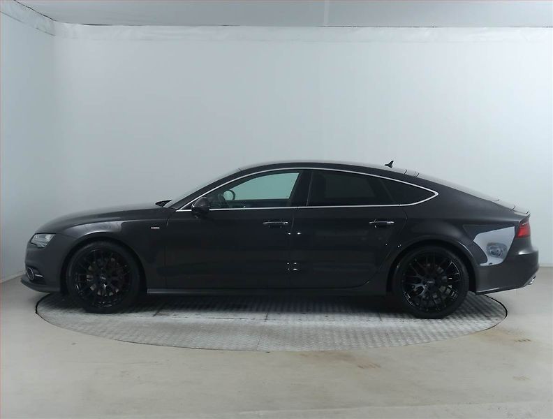 Audi A7 (2017) S-Line 3.0 BiTDI - fotka 3 z 18