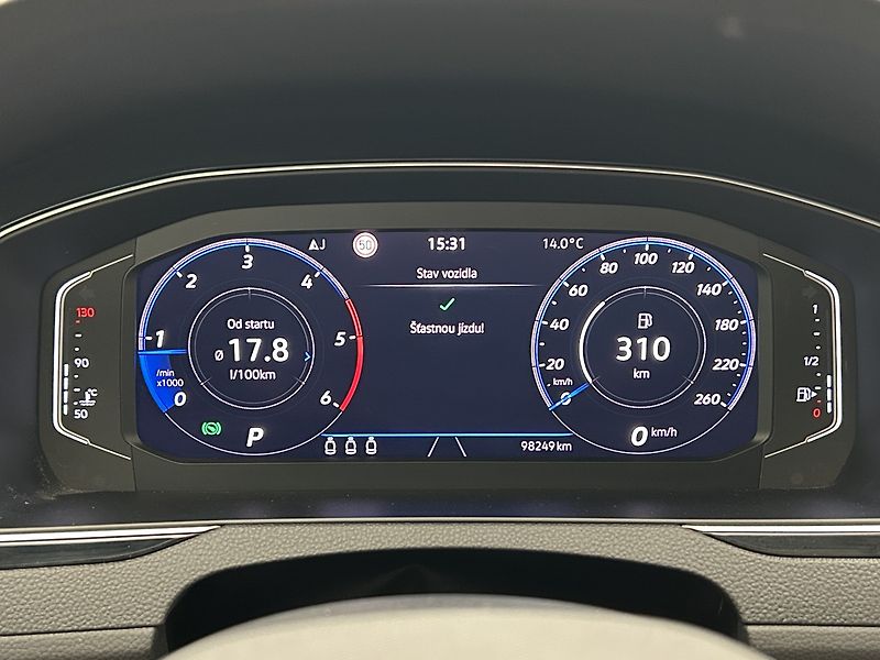 Volkswagen Passat Variant 2.0 TDI Elegance - fotka 16 z 27
