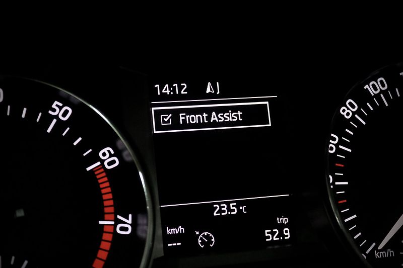 Škoda Fabia 3 1.0 TSI 81 kW - fotka 28 z 35