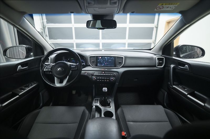 Kia Sportage 1,6 CRDi NAVI KAMERA VÝHŘEV ČR - fotka 14 z 49