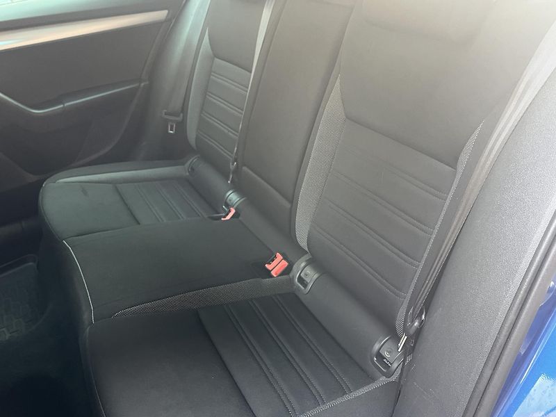 Škoda Octavia (2020) 2,0TDi DSG       - fotka 17 z 20