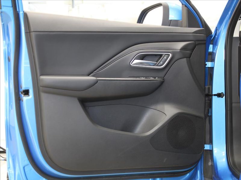 MG ZS 1,5 i 85kW Elegance 28tkm.ČR - fotka 20 z 28