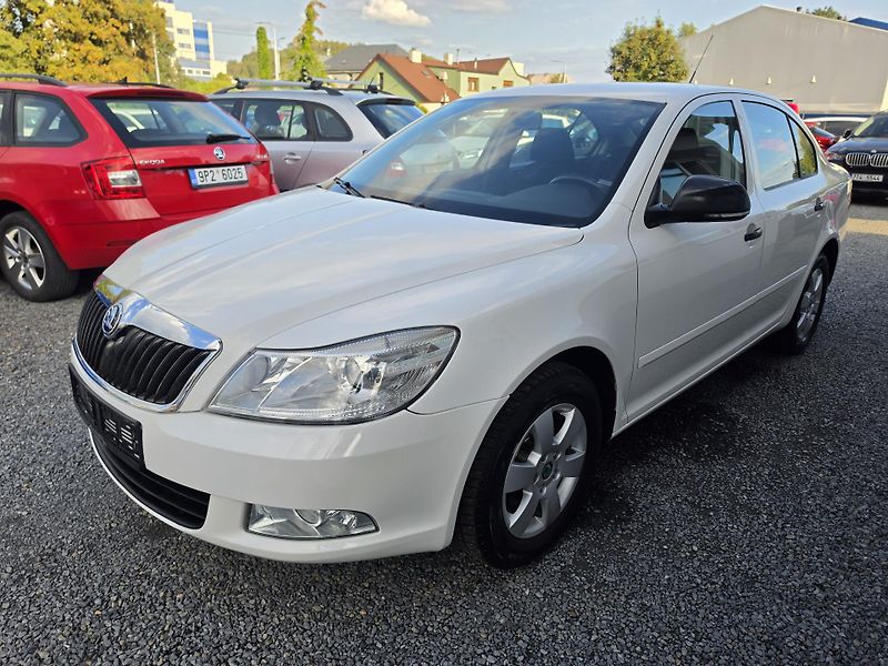 Škoda Octavia 1.2 TSI 6ti rychlostní  - fotka 2 z 36