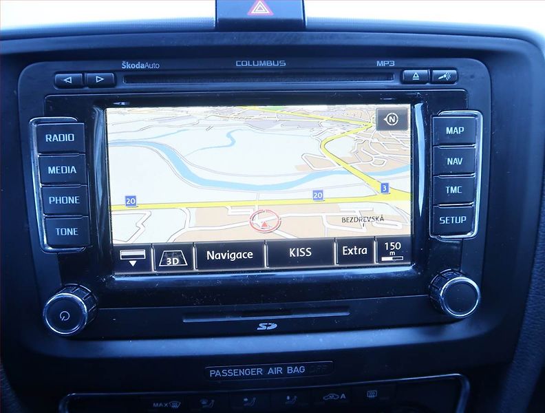 Škoda Superb (2011) Ambition 2.0 TDI, Automat - fotka 17 z 18