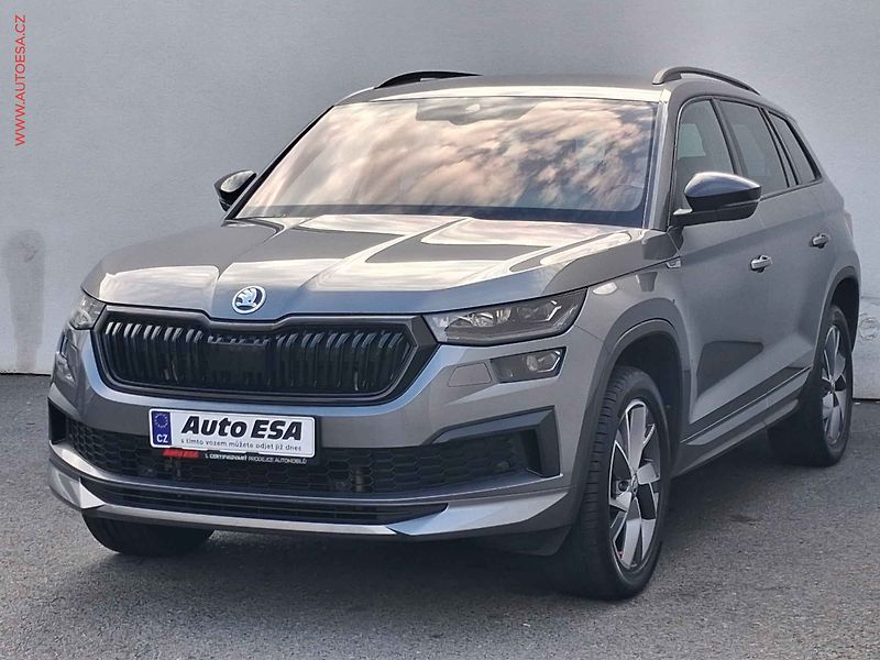 Škoda Kodiaq (2022) 2.0 TDi 4x4, ČR, SportLine - fotka 3 z 26