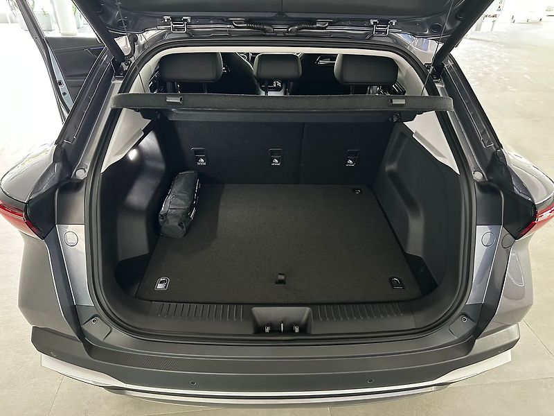 Omoda 5 1.6 T-GDI DCT PREMIUM - fotka 12 z 12