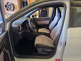 Seat Arona (2026) 1.0. TSI 95k DSG FR - náhled 15