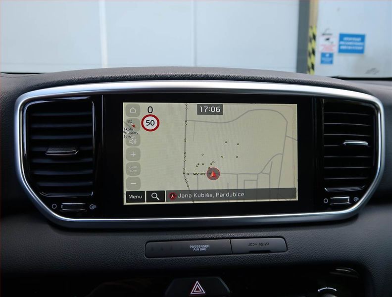 Kia Sportage (2019) 1.6 T-GDI - fotka 13 z 24