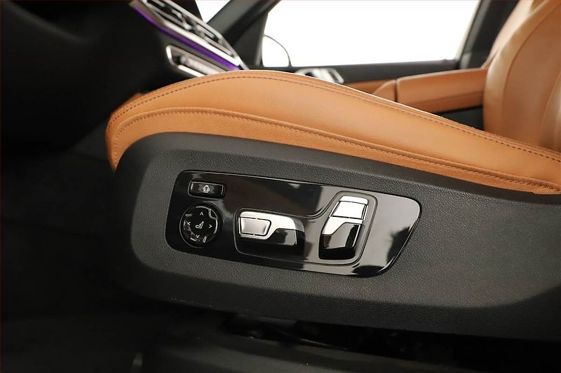 BMW X5 (2019) xDrive30d - fotka 22 z 29