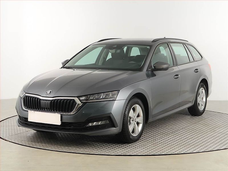 Škoda Octavia (2022) 2.0 TDI, Automat, Navi - fotka 2 z 18
