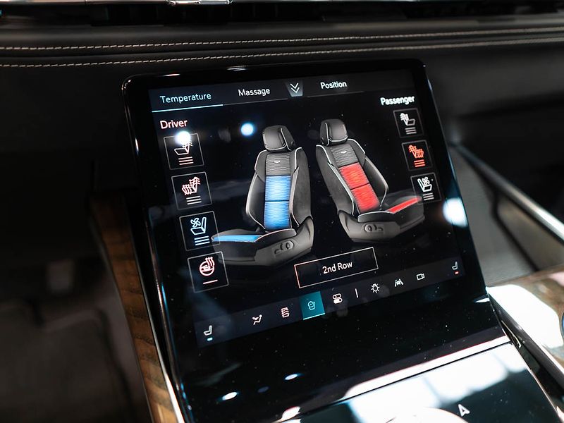 Cadillac Escalade (2026) 6.2 V8 Sport Platinum 2026 - fotka 30 z 46