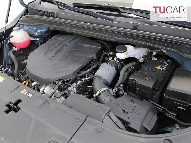 Kia Carnival (2024) 2.2 Diesel Automat 7 míst  - fotka 42 z 42