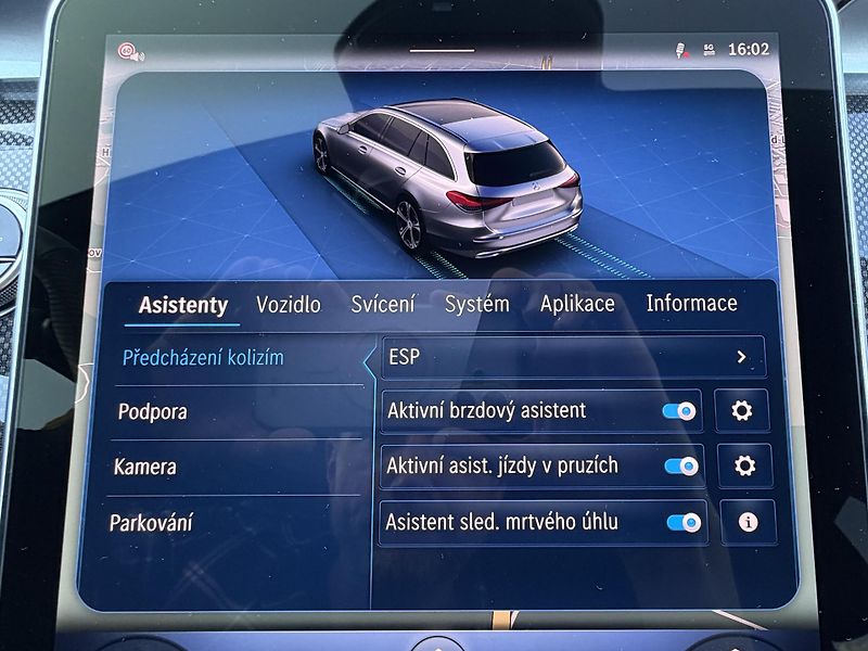 Mercedes-Benz Třídy C (2025) 300T 4Matic AMG Distronic 360° - fotka 32 z 41